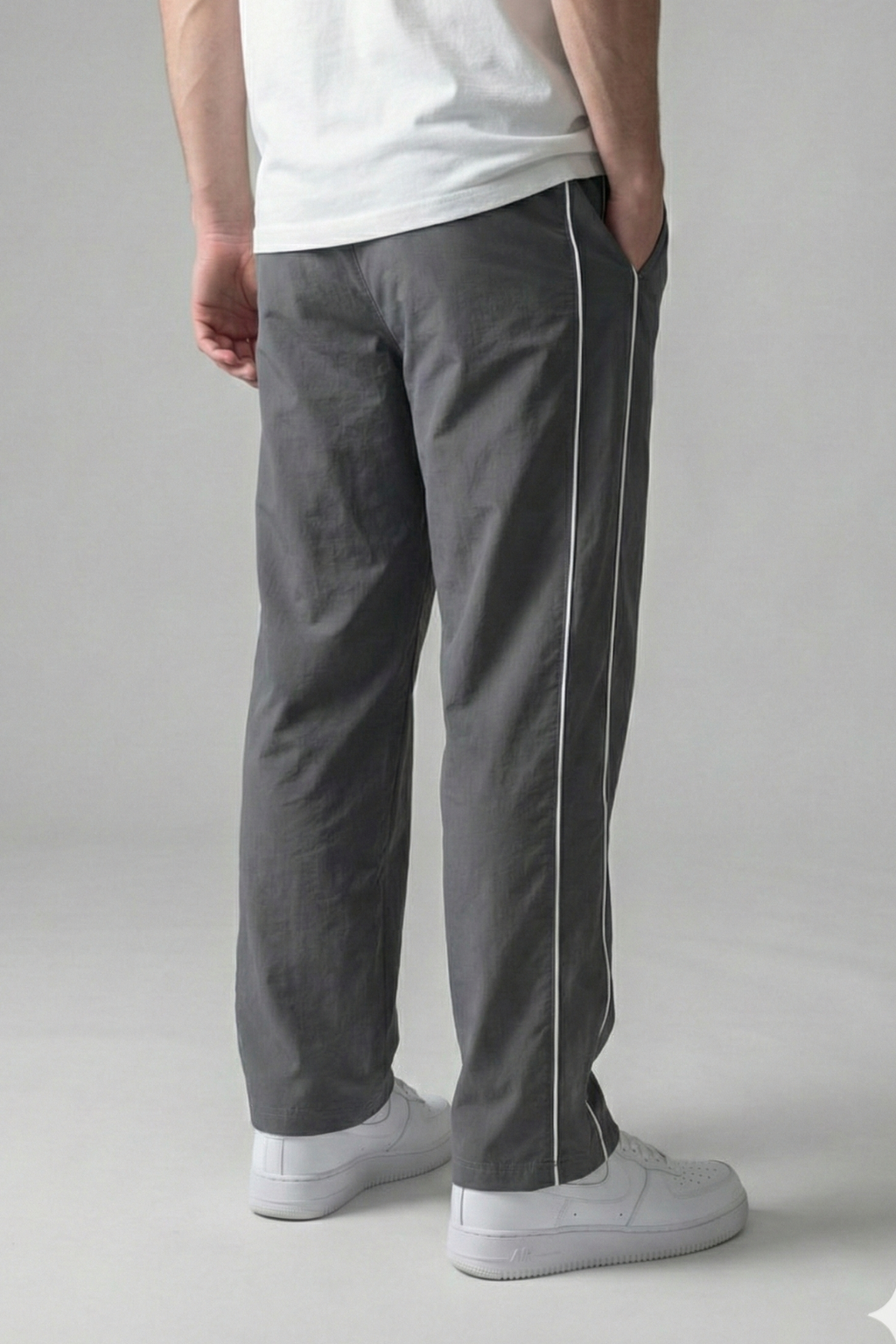 TREK | WIDE-LEG TRACK PANTS