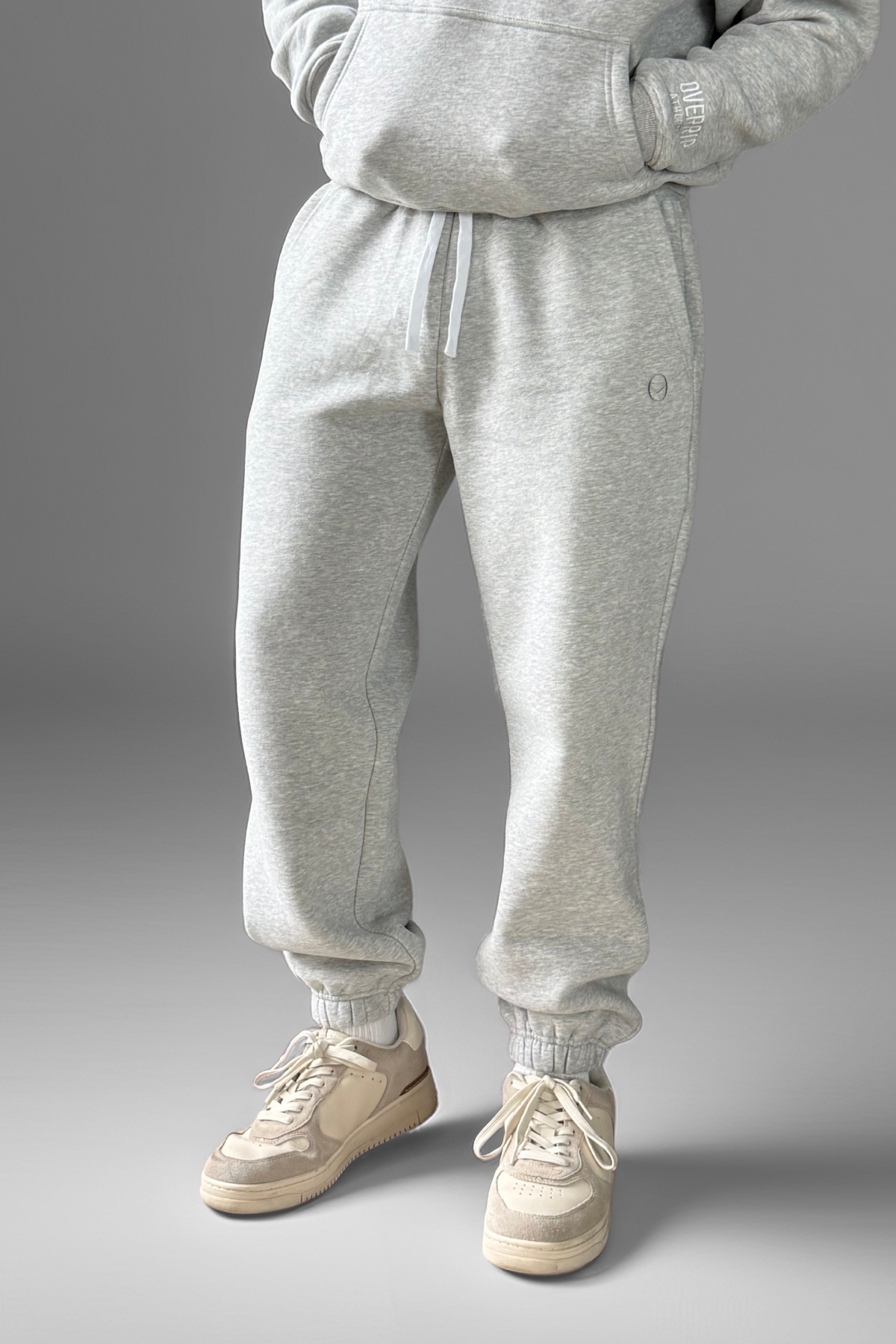 ESSENTIAL | CUFFED REGULAR-FIT SWEATPANTS