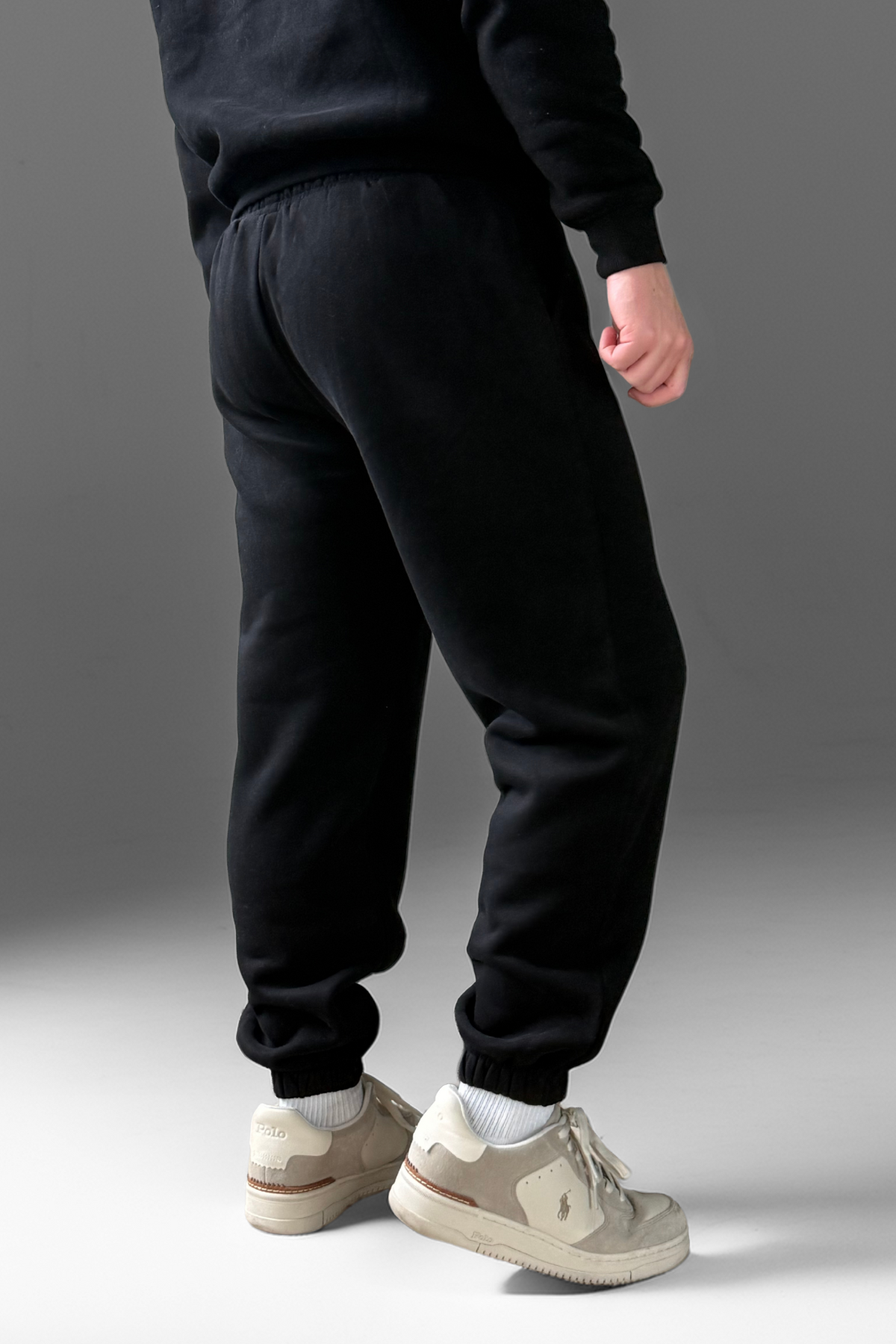 ESSENTIAL | CUFFED REGULAR-FIT SWEATPANTS