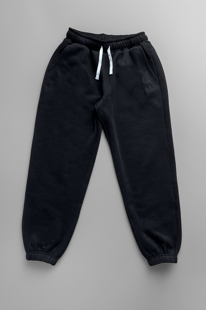 ESSENTIAL | CUFFED REGULAR-FIT SWEATPANTS