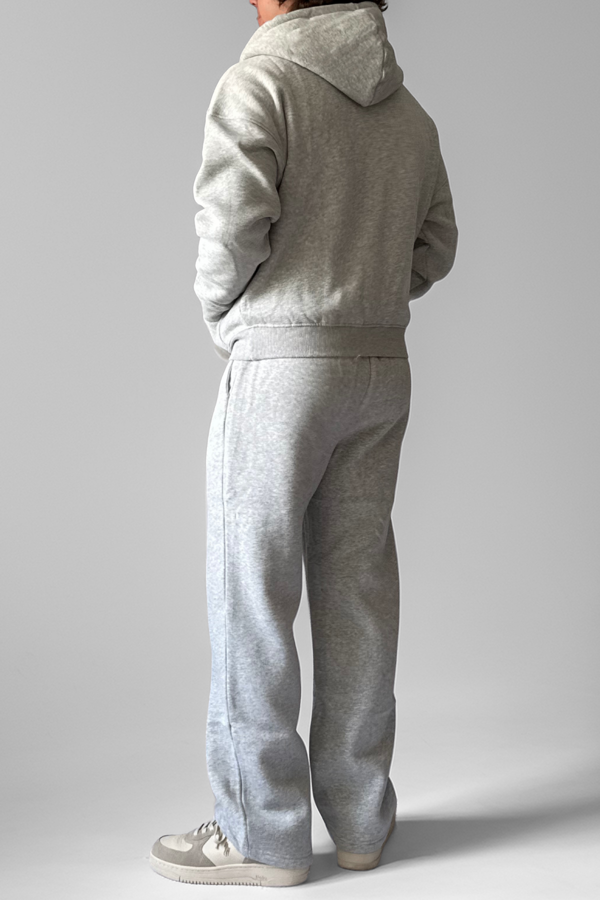 ESSENTIAL | WIDE-LEG SWEATPANTS