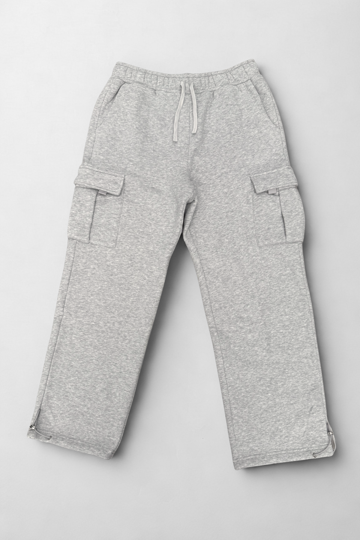 ESSENTIAL | CARGO WIDE-LEG SWEATPANTS