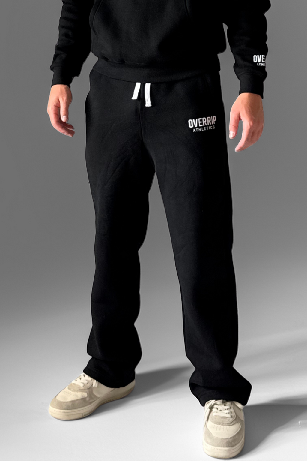 ESSENTIAL | WIDE-LEG SWEATPANTS