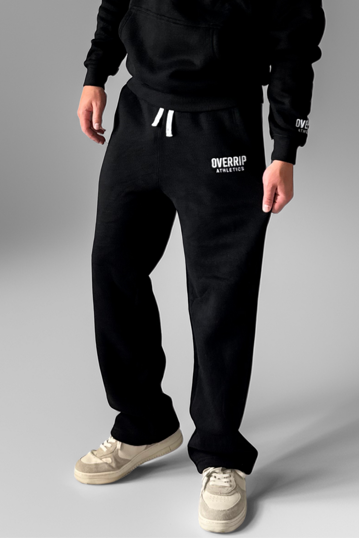 ESSENTIAL | WIDE-LEG SWEATPANTS