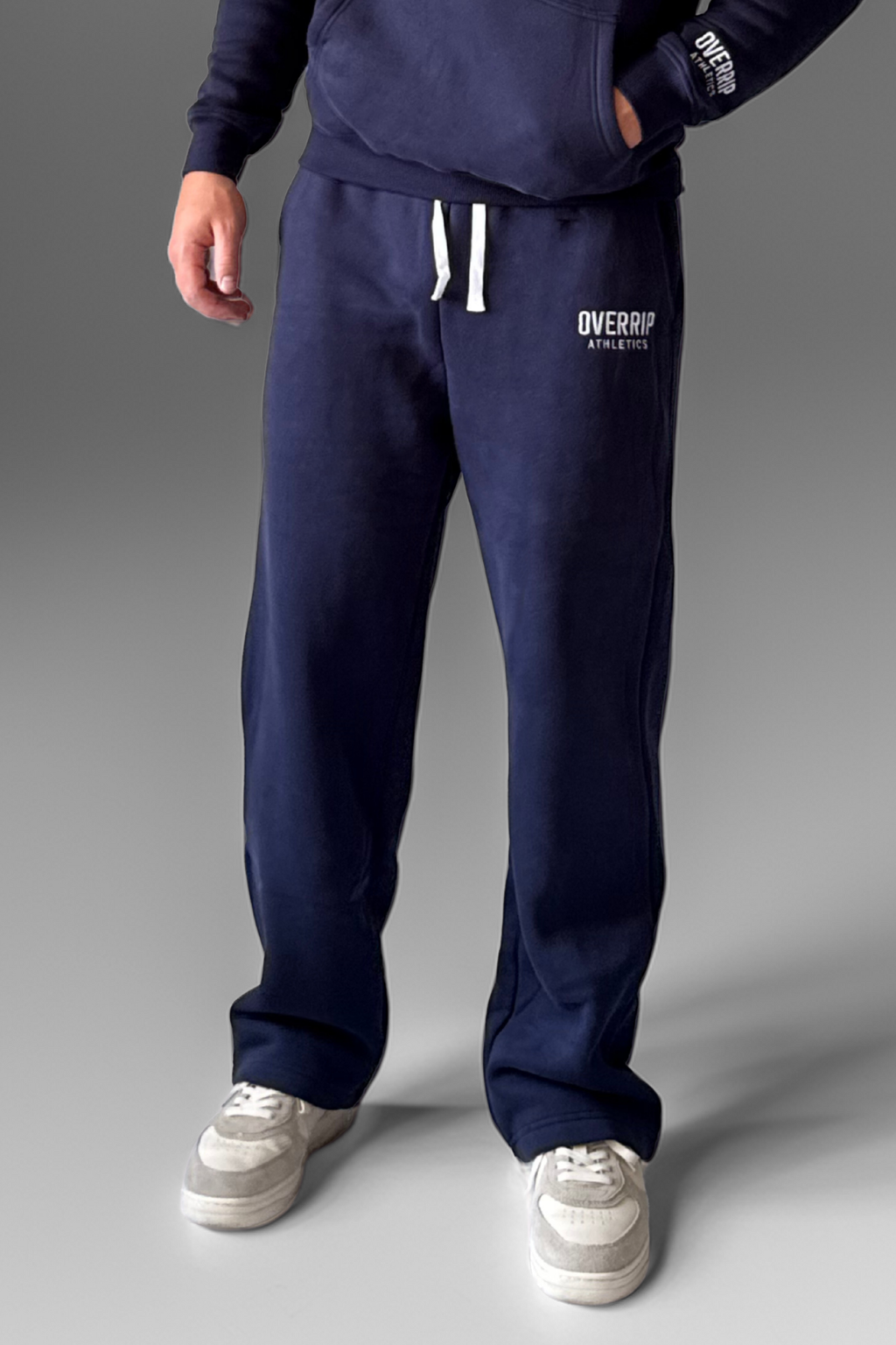 ESSENTIAL | WIDE-LEG SWEATPANTS