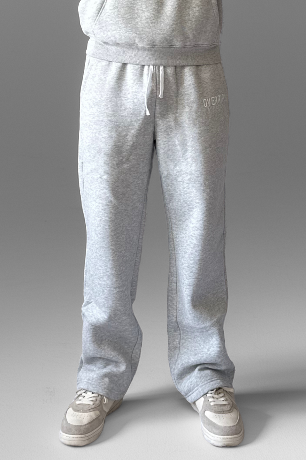 ESSENTIAL | WIDE-LEG SWEATPANTS