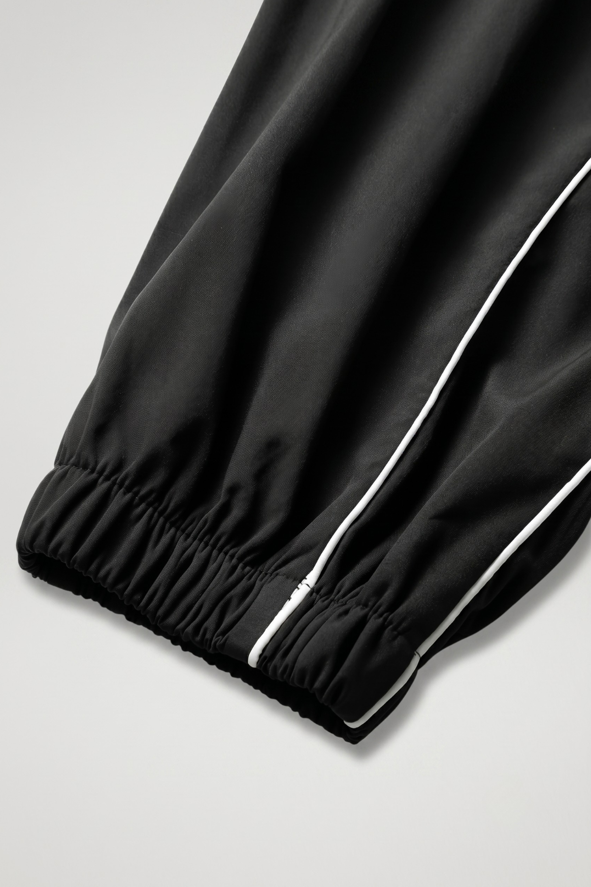 STRIVE | CUFFED TRACK PANTS