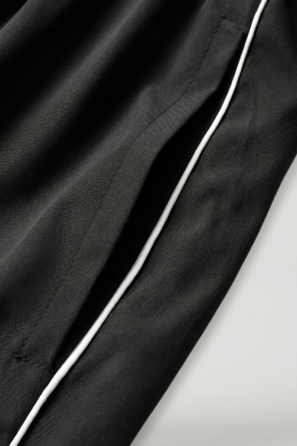 STRIVE | CUFFED TRACK PANTS