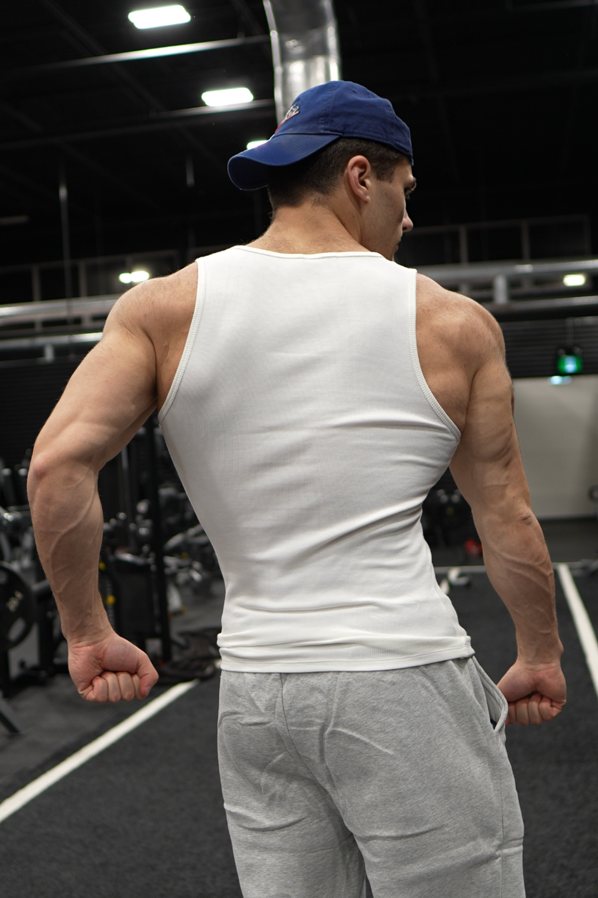 SCULPT | PREMIUM FITTED TANK TOPS