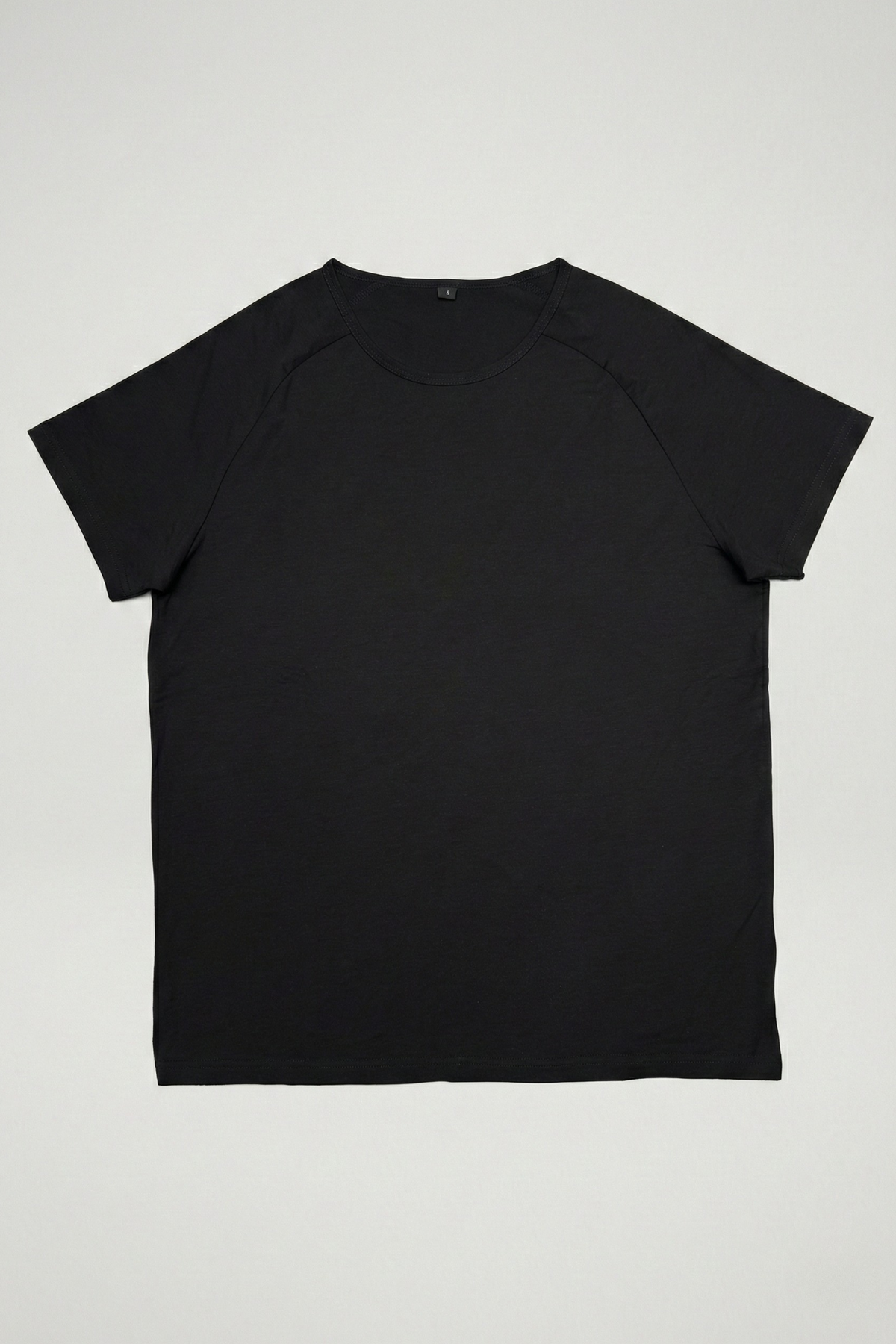 ESSENTIAL | ATHLETIC-FIT MODAL TEE