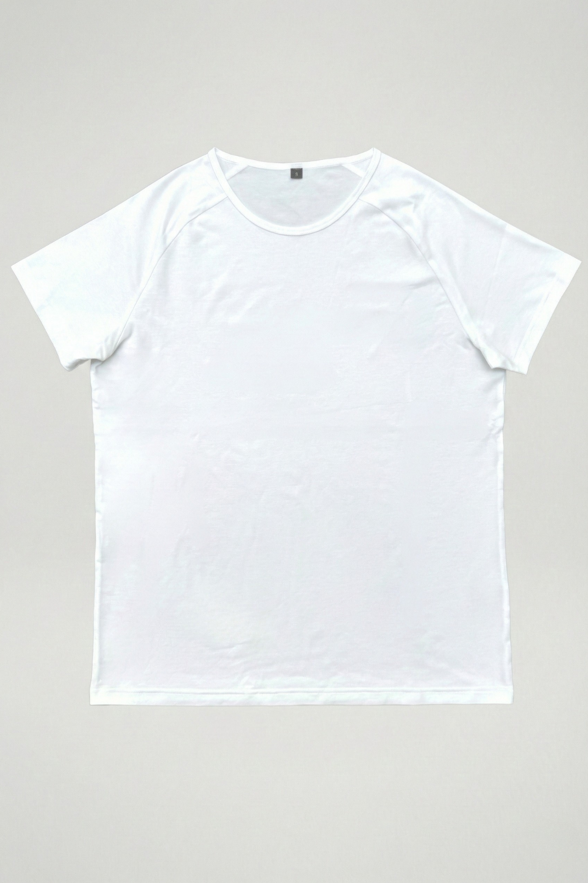 ESSENTIAL | ATHLETIC-FIT MODAL TEE