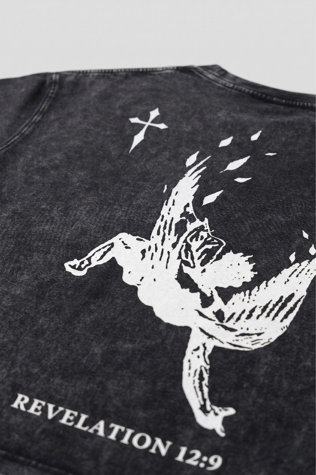 REVELATIONS | OVERSIZED ACID-WASH TEE